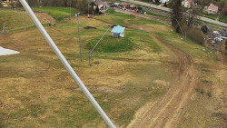 Spodní část sjezdovky skiareálu Karolinka