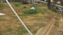 Spodní část sjezdovky skiareálu Karolinka