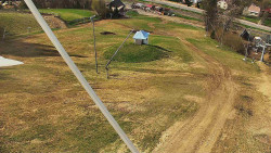 Spodní část sjezdovky skiareálu Karolinka