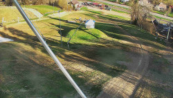 Spodní část sjezdovky skiareálu Karolinka