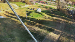 Spodní část sjezdovky skiareálu Karolinka