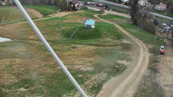 Spodní část sjezdovky skiareálu Karolinka