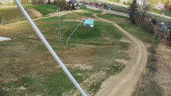 Spodní část sjezdovky skiareálu Karolinka