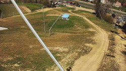 Spodní část sjezdovky skiareálu Karolinka