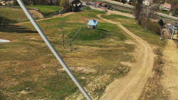 Spodní část sjezdovky skiareálu Karolinka