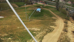 Spodní část sjezdovky skiareálu Karolinka