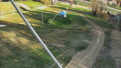 Spodní část sjezdovky skiareálu Karolinka