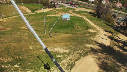 Spodní část sjezdovky skiareálu Karolinka