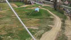Spodní část sjezdovky skiareálu Karolinka