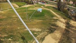 Spodní část sjezdovky skiareálu Karolinka