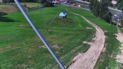 Spodní část sjezdovky skiareálu Karolinka