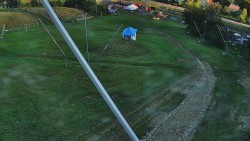 Spodní část sjezdovky skiareálu Karolinka