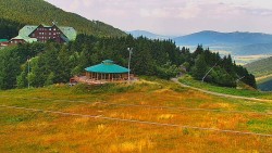 Ski slope "connector"