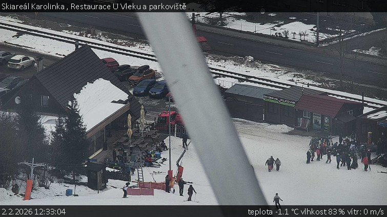 Skiareál Karolinka  - Restaurace U Vleku a parkoviště - 2.2.2026 v 12:33