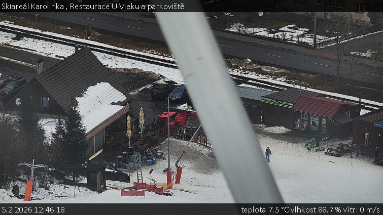 Skiareál Karolinka  - Restaurace U Vleku a parkoviště - 5.2.2026 v 12:46