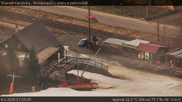 Skiareál Karolinka  - Restaurace U Vleku a parkoviště - 4.3.2026 v 17:03