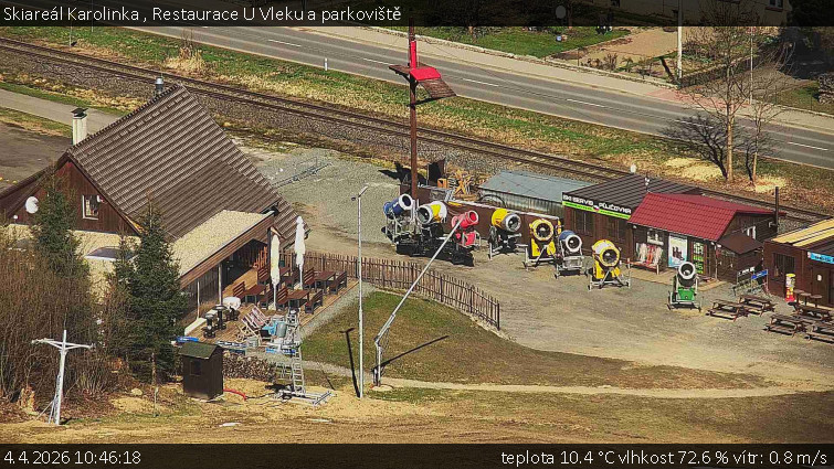 Skiareál Karolinka  - Restaurace U Vleku a parkoviště - 4.4.2026 v 10:46