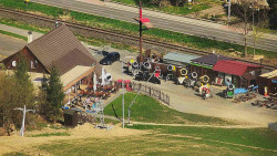 Restaurace U Vleku a parkoviště