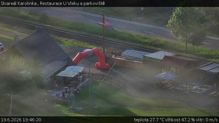 Skiareál Karolinka  - Restaurace U Vleku a parkoviště - 19.6.2026 v 19:46