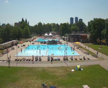 Schwimmbad Dobrák