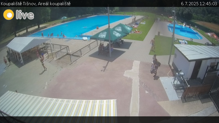 Koupaliště Tišnov - Areál koupaliště - 6.7.2025 v 12:45 Koupaliště Tišnov - Areál koupaliště - 6.7.2025 v 12:45