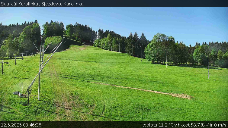 Skiareál Karolinka - Sjezdovka Karolinka - 12.5.2025 v 08:46 Skiareál Karolinka - Sjezdovka Karolinka - 12.5.2025 v 08:46