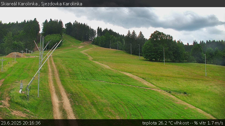 Skiareál Karolinka - Sjezdovka Karolinka - 23.6.2025 v 20:16 Skiareál Karolinka - Sjezdovka Karolinka - 23.6.2025 v 20:16