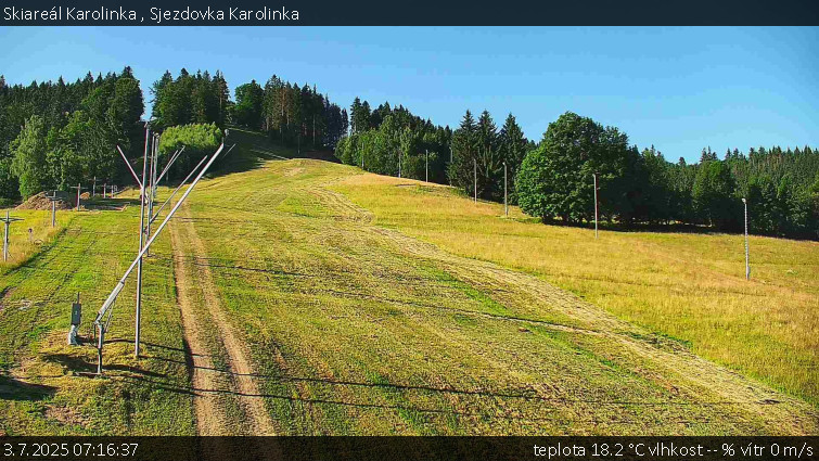 Skiareál Karolinka  - Sjezdovka Karolinka - 3.7.2025 v 07:16