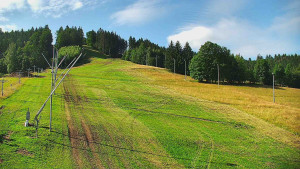 Skiareál Karolinka  - Sjezdovka Karolinka - 19.7.2025 v 08:46