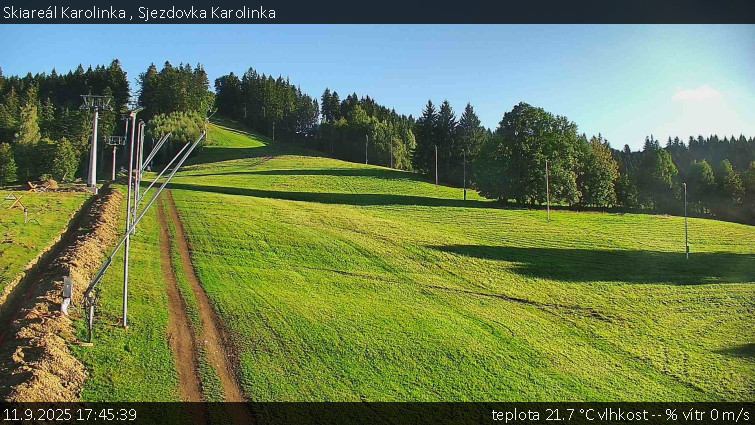 Skiareál Karolinka  - Sjezdovka Karolinka - 11.9.2025 v 17:45