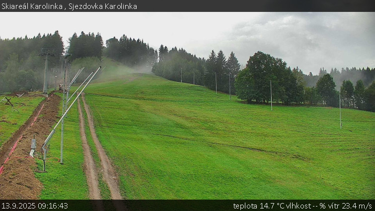 Skiareál Karolinka - Sjezdovka Karolinka - 13.9.2025 v 09:16 Skiareál Karolinka - Sjezdovka Karolinka - 13.9.2025 v 09:16