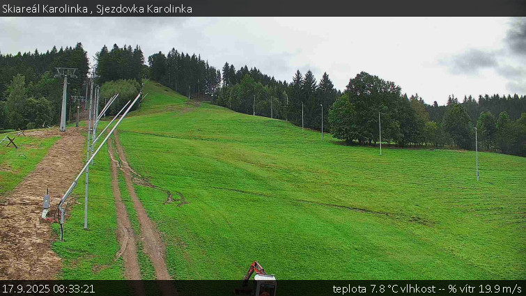 Skiareál Karolinka - Sjezdovka Karolinka - 17.9.2025 v 08:33 Skiareál Karolinka - Sjezdovka Karolinka - 17.9.2025 v 08:33