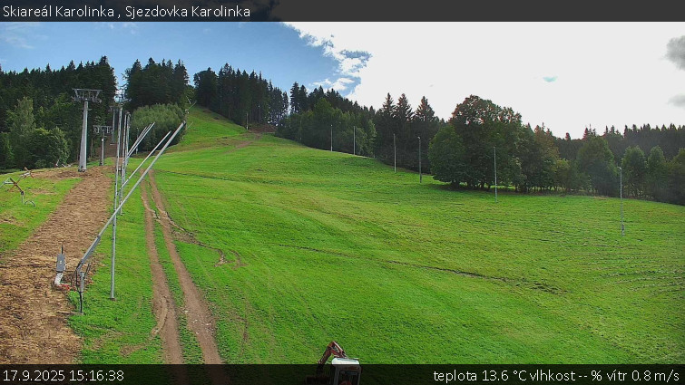 Skiareál Karolinka  - Sjezdovka Karolinka - 17.9.2025 v 15:16