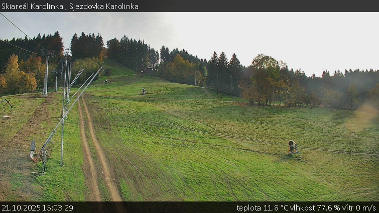 Skiareál Karolinka - Sjezdovka Karolinka - 21.10.2025 v 15:03 Skiareál Karolinka - Sjezdovka Karolinka - 21.10.2025 v 15:03