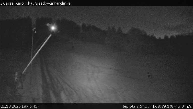 Skiareál Karolinka - Sjezdovka Karolinka - 21.10.2025 v 18:46 Skiareál Karolinka - Sjezdovka Karolinka - 21.10.2025 v 18:46