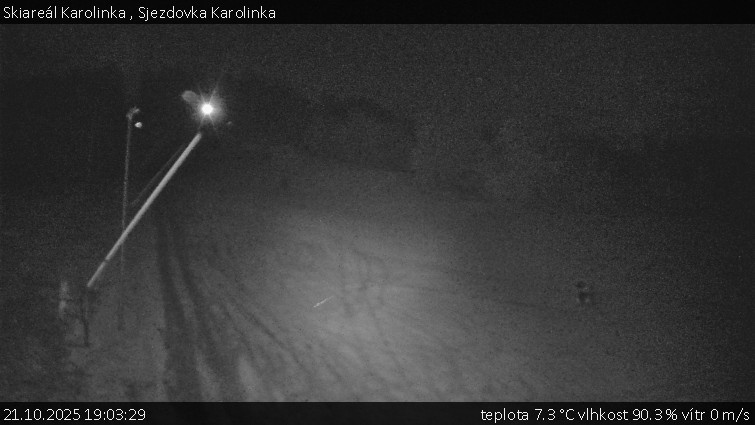 Skiareál Karolinka - Sjezdovka Karolinka - 21.10.2025 v 19:03 Skiareál Karolinka - Sjezdovka Karolinka - 21.10.2025 v 19:03