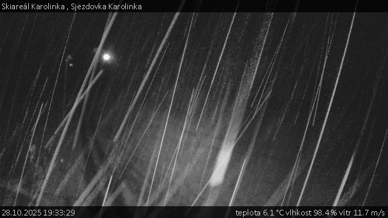 Skiareál Karolinka  - Sjezdovka Karolinka - 28.10.2025 v 19:33 Skiareál Karolinka  - Sjezdovka Karolinka - 28.10.2025 v 19:33