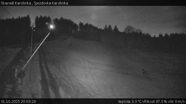 Skiareál Karolinka  - Sjezdovka Karolinka - 31.10.2025 v 20:03 Skiareál Karolinka  - Sjezdovka Karolinka - 31.10.2025 v 20:03