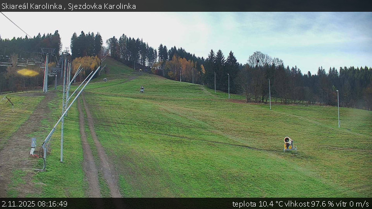 Skiareál Karolinka - Sjezdovka Karolinka - 2.11.2025 v 08:16 Skiareál Karolinka - Sjezdovka Karolinka - 2.11.2025 v 08:16