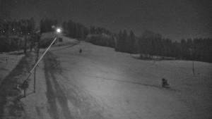 Skiareál Karolinka - Sjezdovka Karolinka - 6.11.2025 v 00:46 Skiareál Karolinka - Sjezdovka Karolinka - 6.11.2025 v 00:46