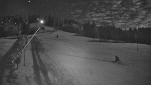 Skiareál Karolinka - Sjezdovka Karolinka - 6.11.2025 v 02:46 Skiareál Karolinka - Sjezdovka Karolinka - 6.11.2025 v 02:46