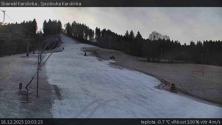 Skiareál Karolinka  - Sjezdovka Karolinka - 16.12.2025 v 10:03