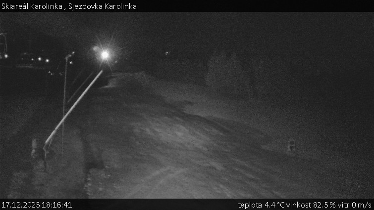 Skiareál Karolinka  - Sjezdovka Karolinka - 17.12.2025 v 18:16