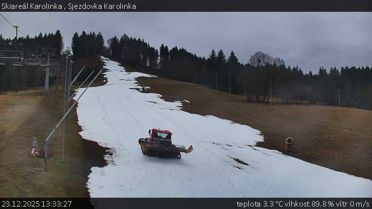 Skiareál Karolinka  - Sjezdovka Karolinka - 23.12.2025 v 13:33