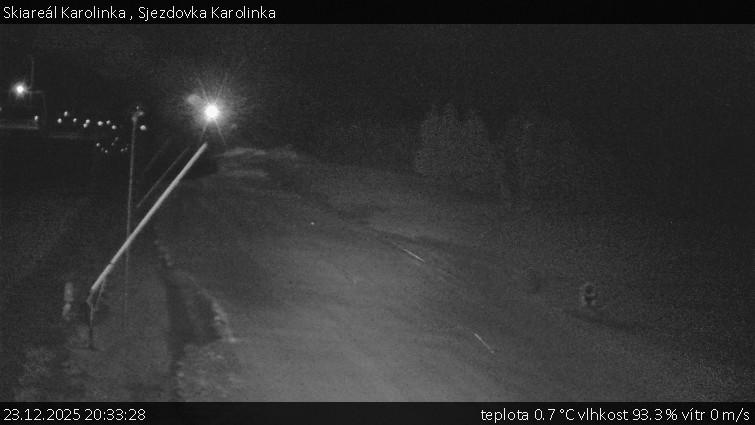 Skiareál Karolinka  - Sjezdovka Karolinka - 23.12.2025 v 20:33