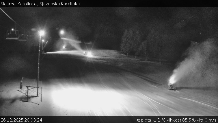 Skiareál Karolinka  - Sjezdovka Karolinka - 26.12.2025 v 20:03