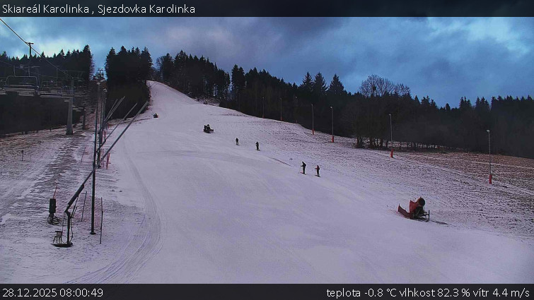 Skiareál Karolinka  - Sjezdovka Karolinka - 28.12.2025 v 08:00