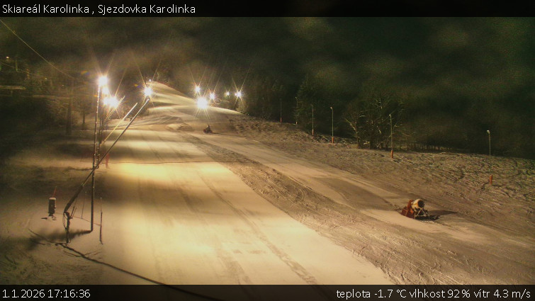 Skiareál Karolinka  - Sjezdovka Karolinka - 1.1.2026 v 17:16