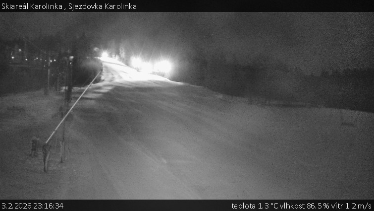 Skiareál Karolinka  - Sjezdovka Karolinka - 3.2.2026 v 23:16