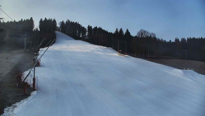 Skiareál Karolinka - Sjezdovka Karolinka - 4.3.2026 v 07:46 Skiareál Karolinka - Sjezdovka Karolinka - 4.3.2026 v 07:46